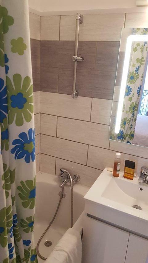 Hotel Confort Béziers Eksteriør billede
